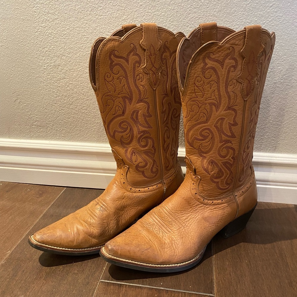 Justin Tan Sniptoe Cowboy Boots